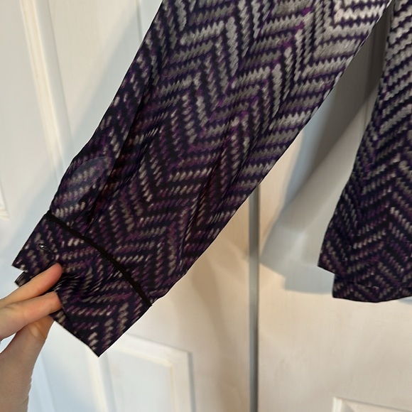 Anne Klein Purple and Black Long sleeve Size medium - Picture 2 of 4